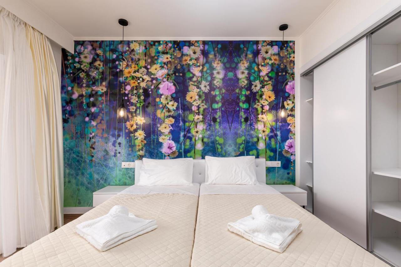 Aqua Luxury Suites By Estia Roda  Eksteriør billede